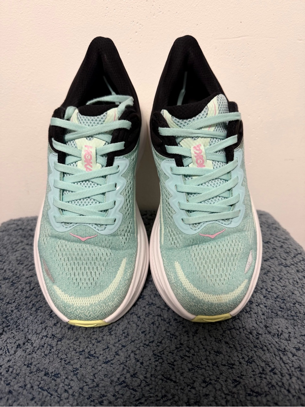 Hoka bondy 9 Women's Mint and Pink Cushioned Running Sneakers - Picture 2 of 8